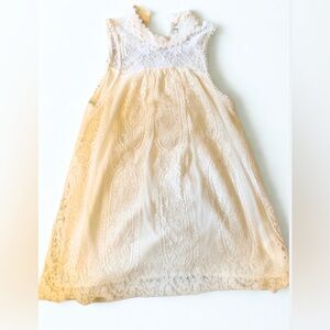 Altar'd State Cream Lace Sleeveless Top